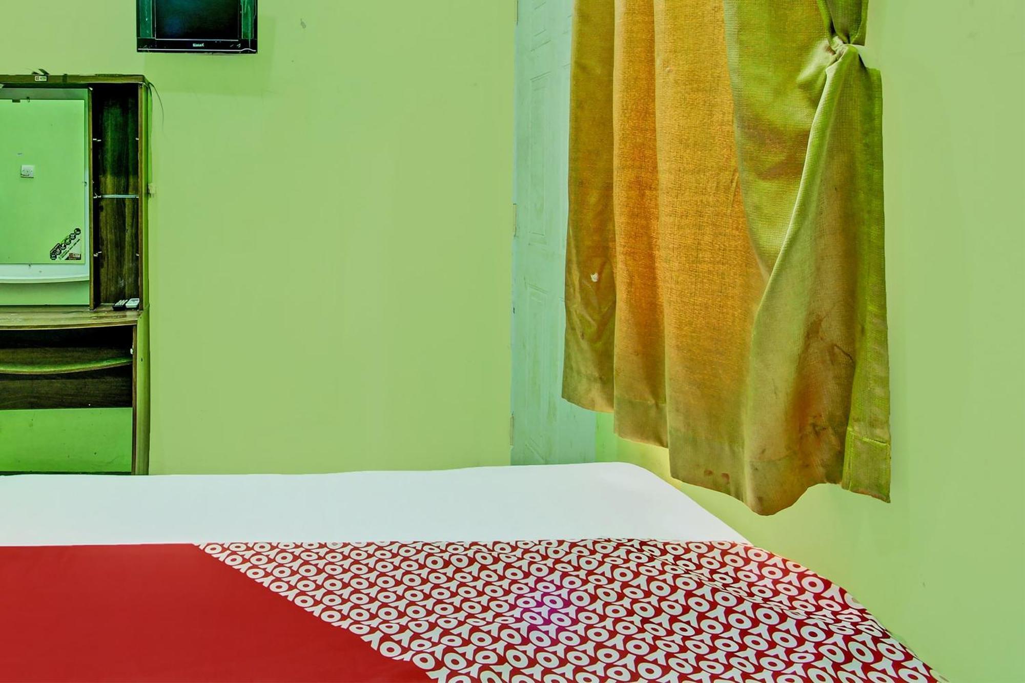 Oyo 92467 Cahyo Kost 1